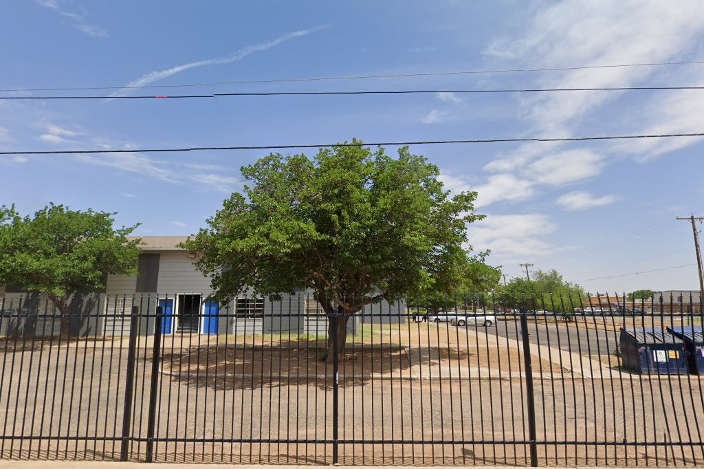 Hilltop Apartments in Lubbock
