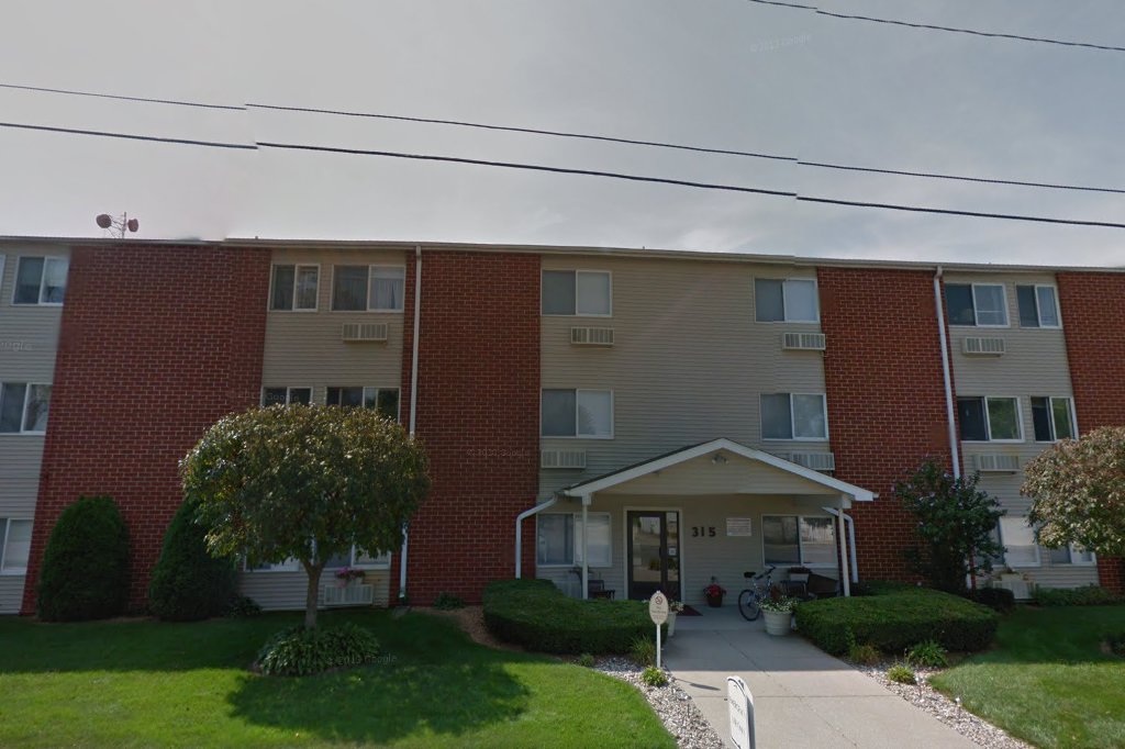 Garden Court Downtown Senior Apartments