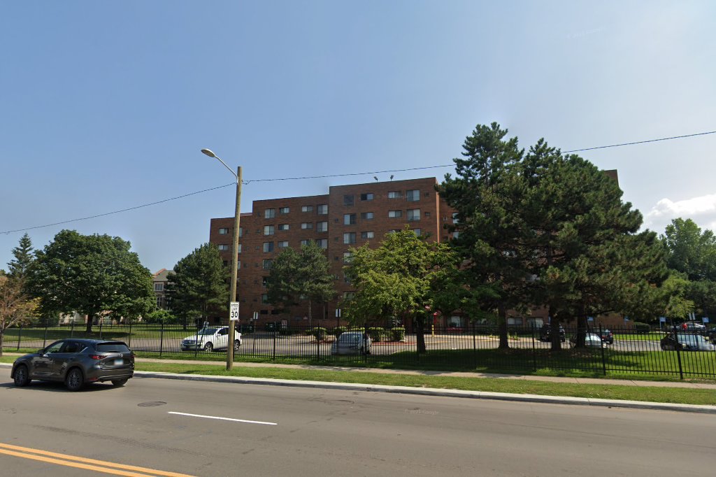 Delta Manor Apartments