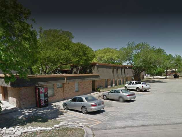 Brookhollow Apartments