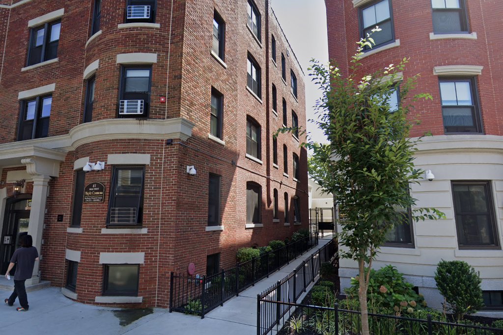 Maple Commons Affordable Apartments