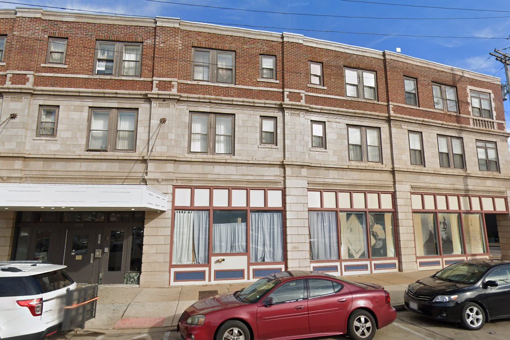 Maplewood Loop Apartments