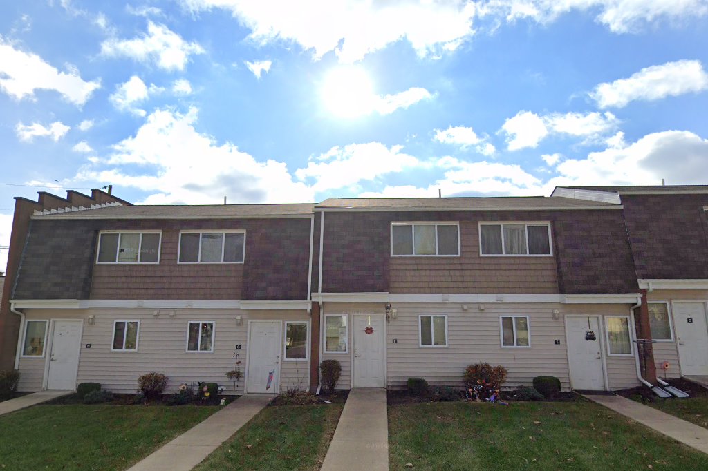 Palm House Apartments