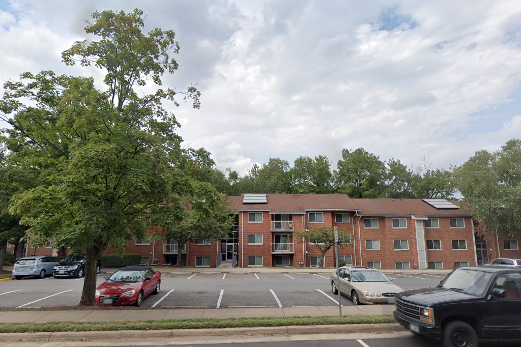 Hunting Creek Townhouses