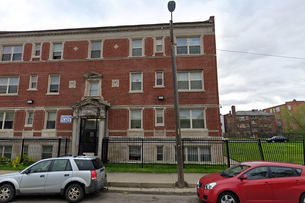 Aaron Apartments