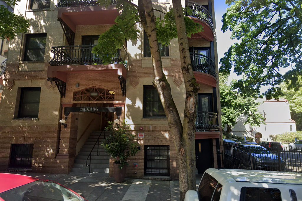 Lexington Apartments