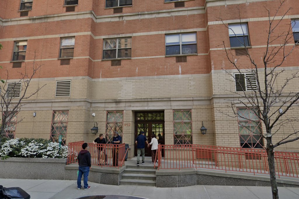 River View Gardens Apartments for Seniors