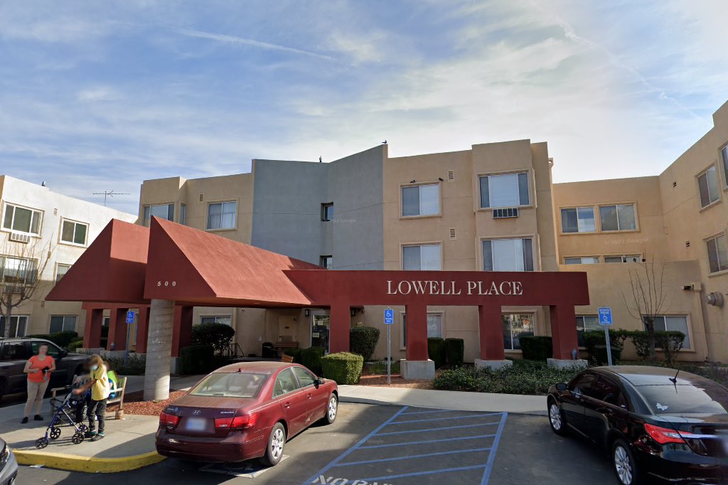 Lowell Place