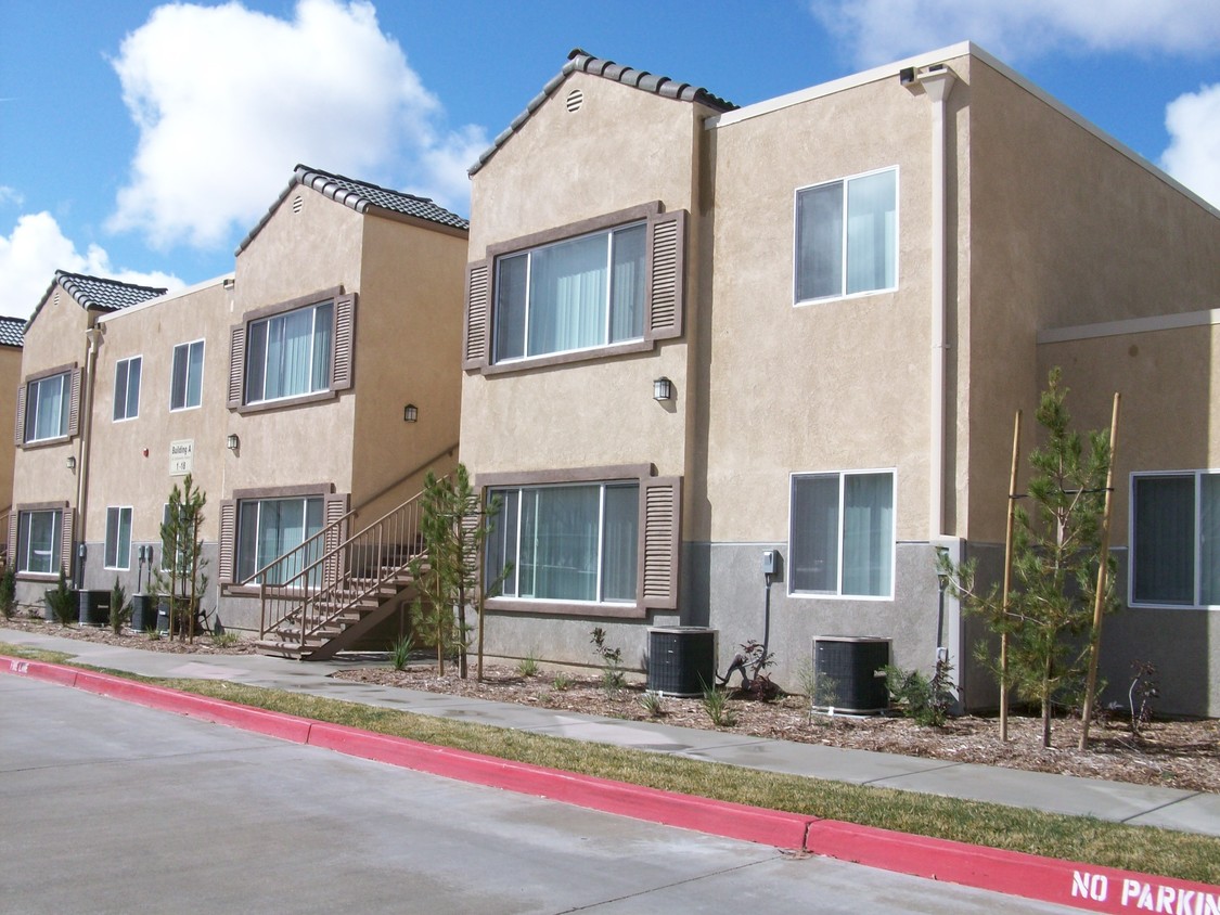 Rosamond Gateway Apartments
